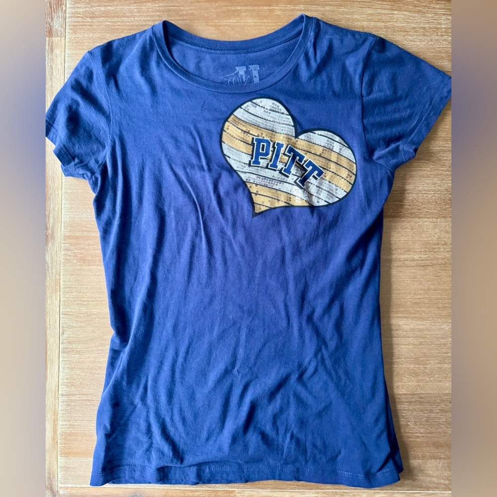 Women’s PITT HEART SEQUINED navy blue University of Pittsburgh tee large Y2K